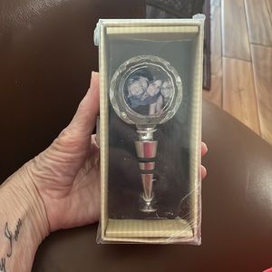 Cypress picture frame wine stopper